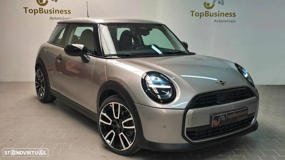 MINI 3 Portas