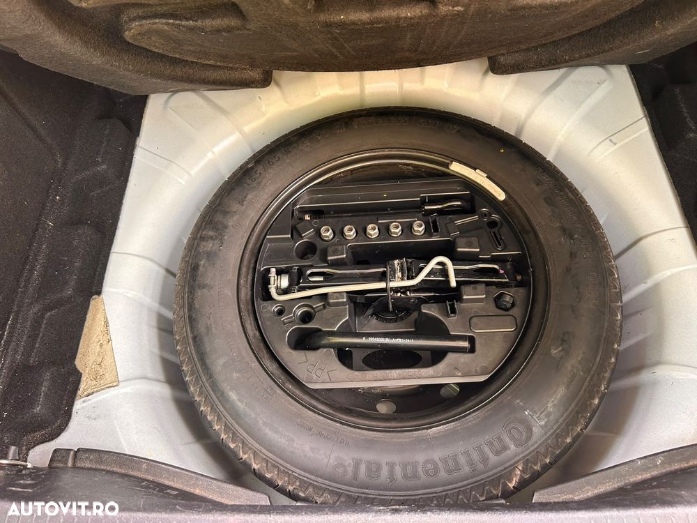Renault Laguna dCi 175 FAP Aut. Bose Edition - 29