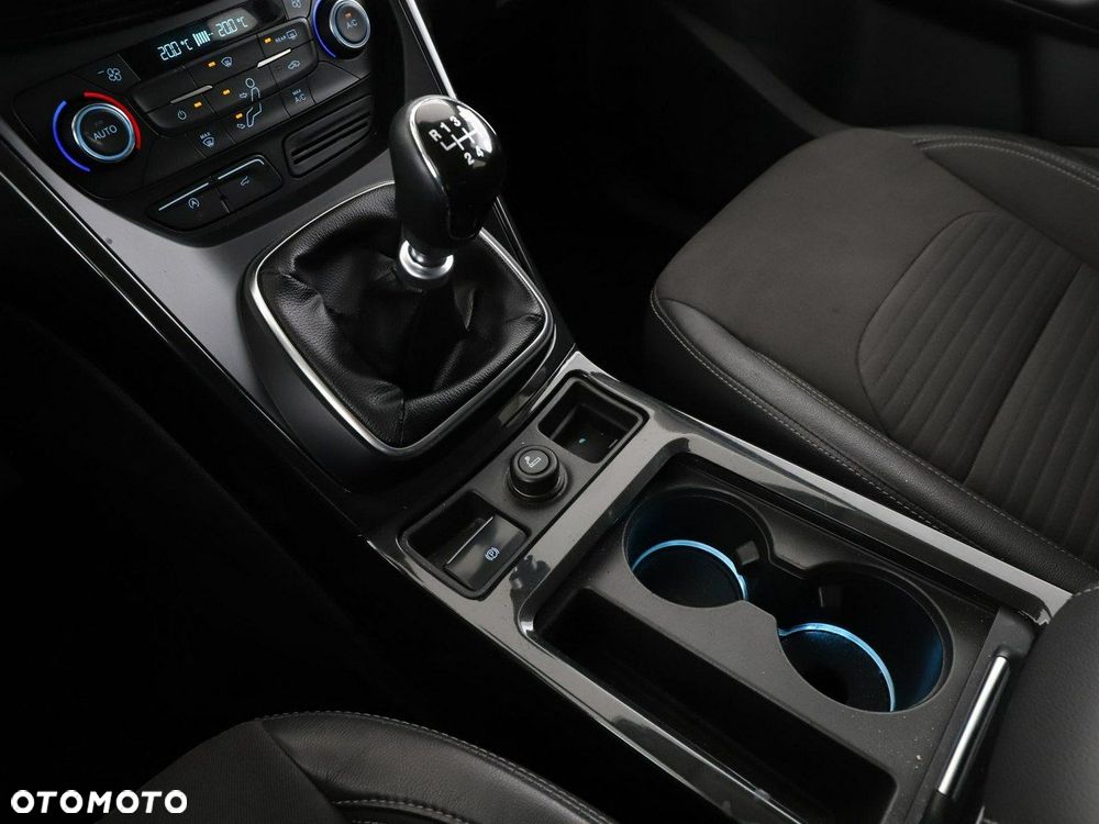 Ford Kuga 1.5 EcoBlue TITANIUM - 28