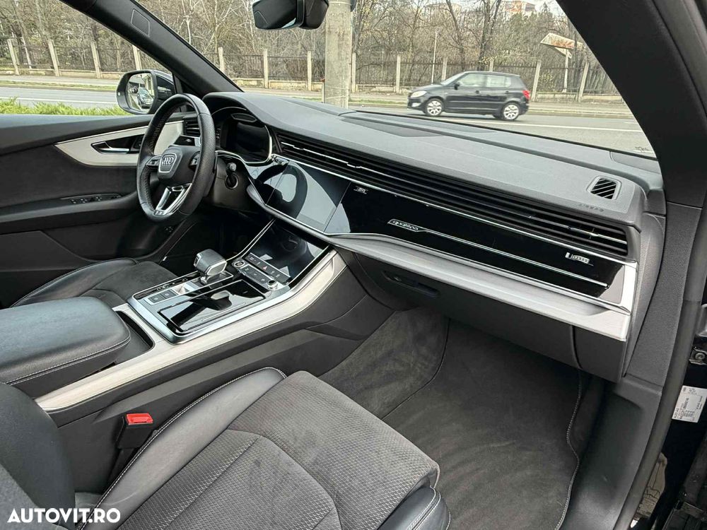 Audi Q8 3.0 55 TFSI e quattro Tiptronic - 6