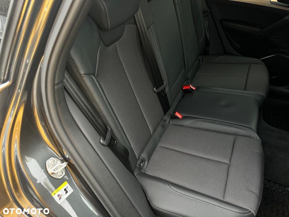 Audi A4 Limousine - 29