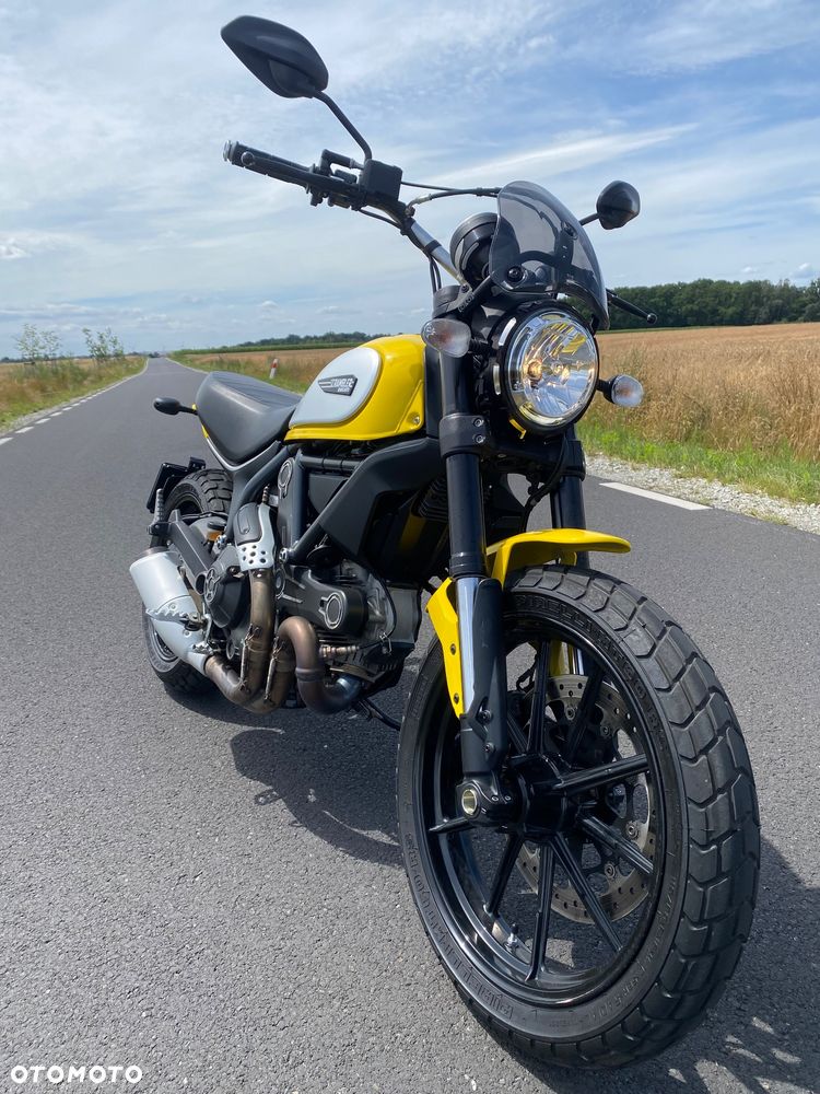 Ducati Scrambler - 1