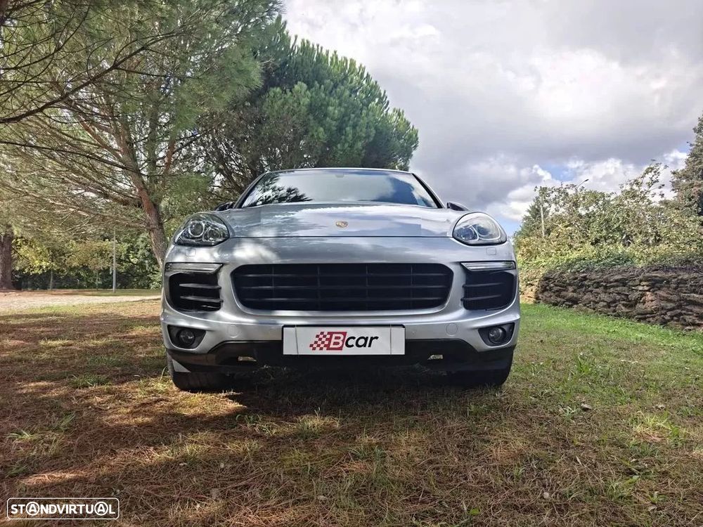Porsche Cayenne Platinum Edition — photo 3