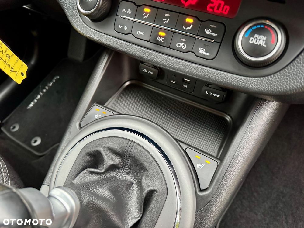 Kia Sportage 1.6 GDI Business Line 2WD - 24