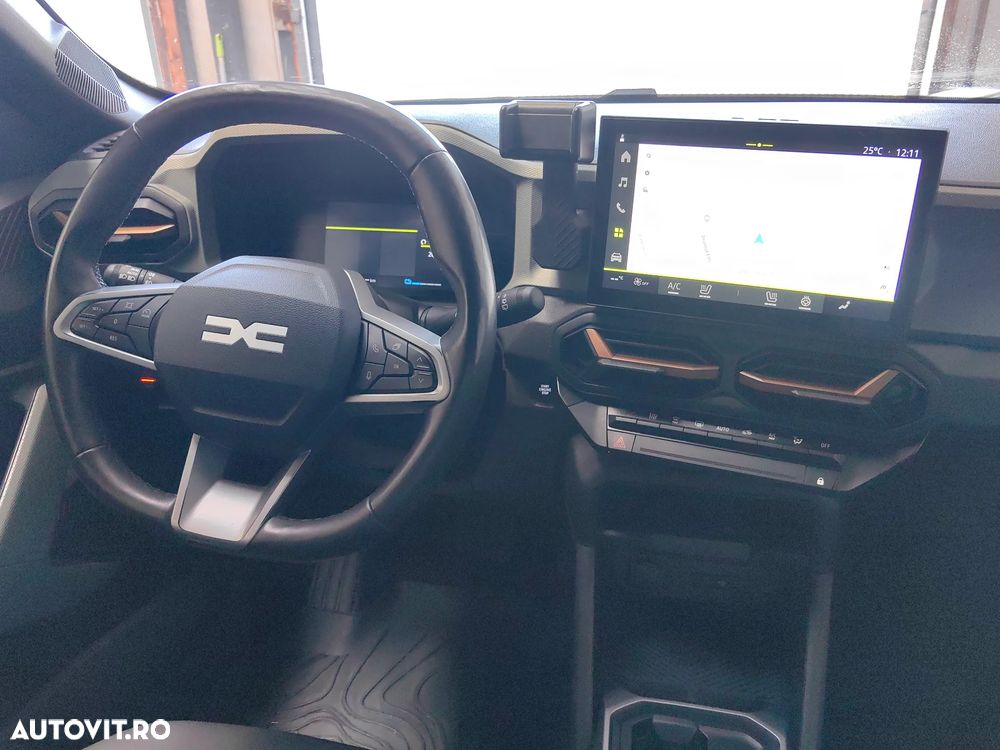 Dacia Duster HEV 140 Extreme - 11