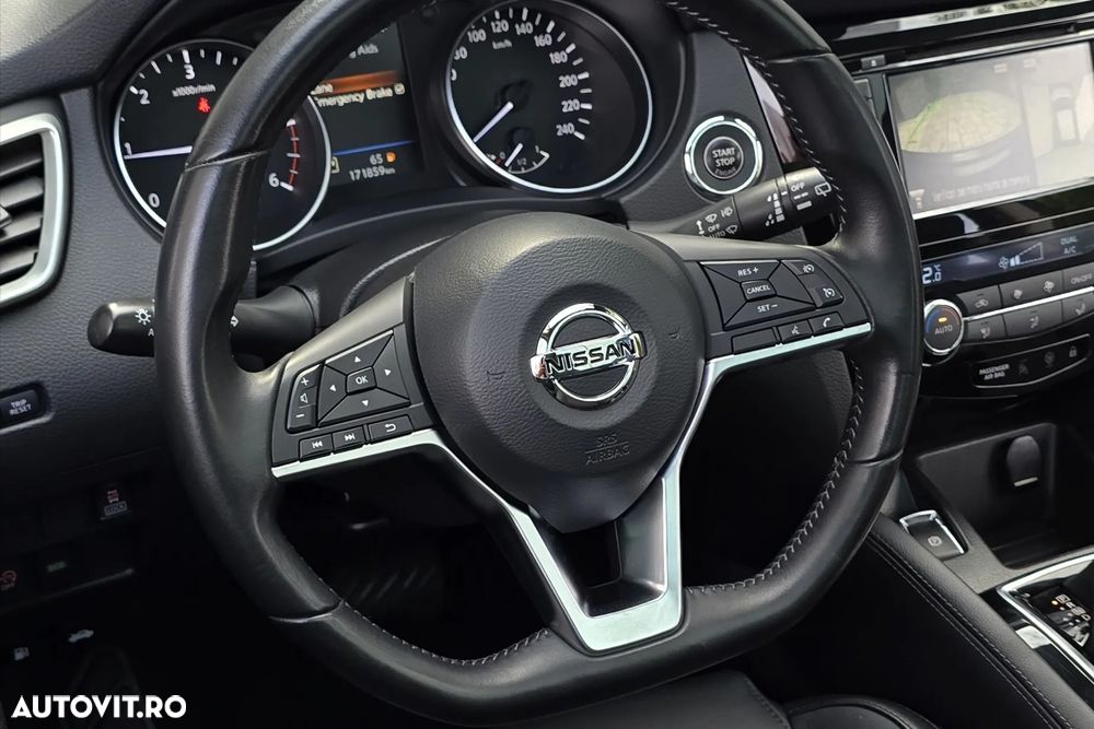 Nissan Qashqai 1.7 dCi Xtronic ALL-MODE 4x4i TEKNA - 29