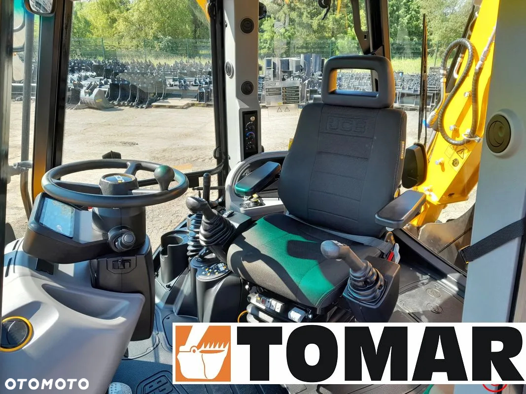 JCB 3CX - 19