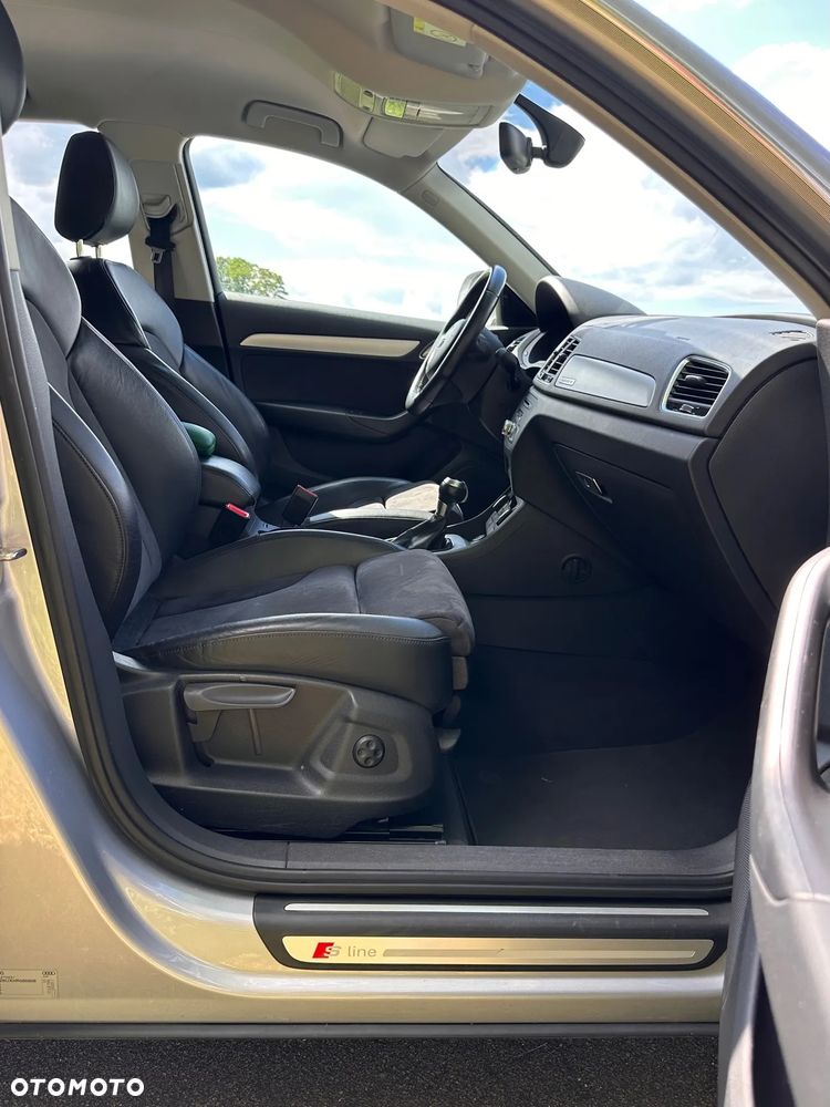Audi Q3 2.0 TFSI Quattro Design S tronic - 12
