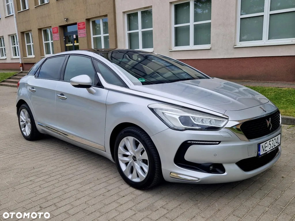 DS Automobiles DS 5 - 8