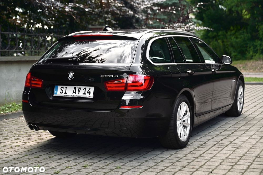 BMW Seria 5 520d - 13