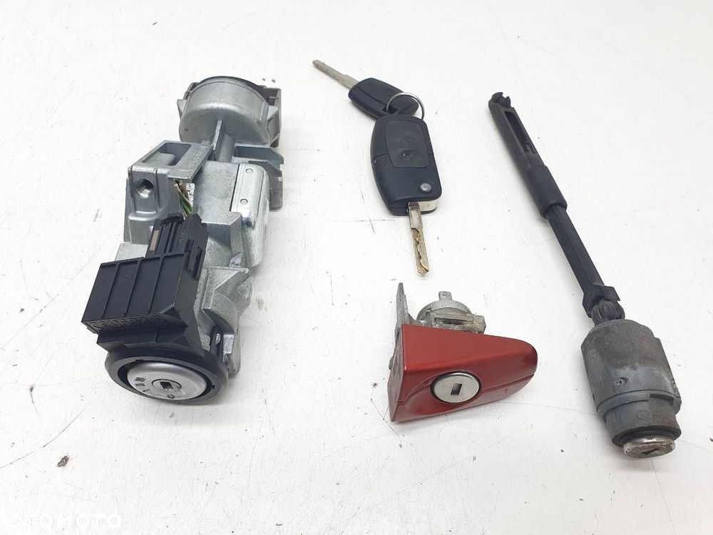 STACYJKA KLUCZYK WKŁADKA KOMPLET FORD C-MAX DM2 EUROPA