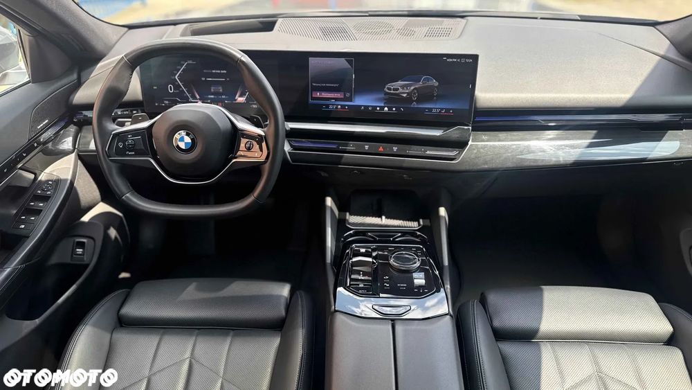 BMW Seria 5 530i xDrive Luxury Line sport - 8