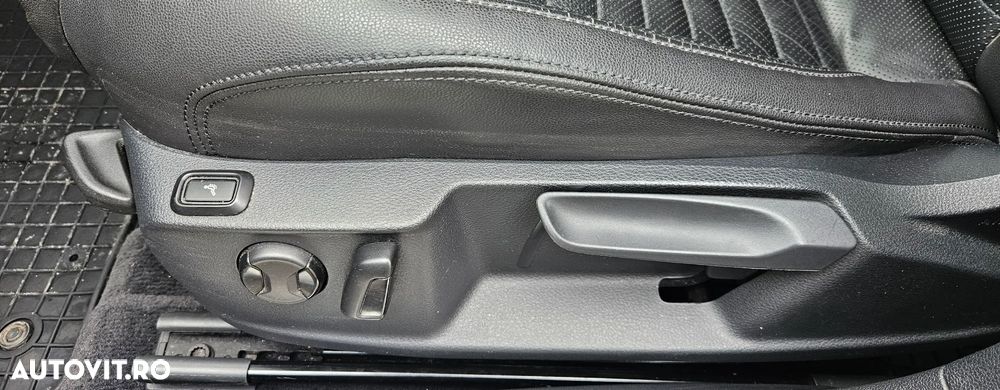 Volkswagen Passat Alltrack - 15