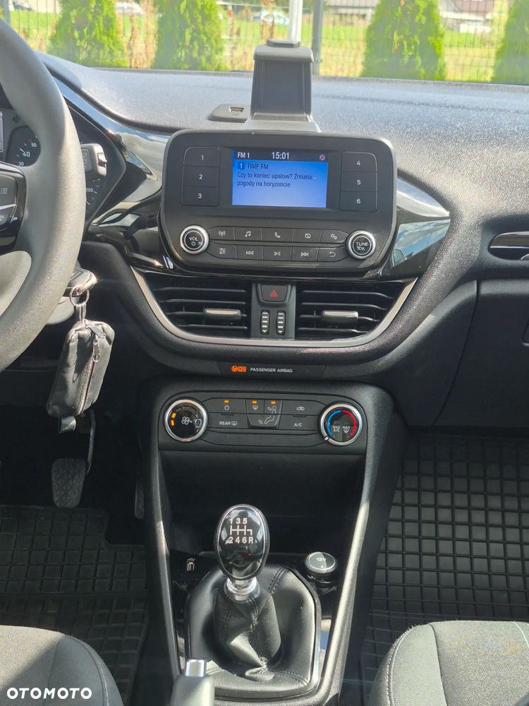 Ford Fiesta - 19