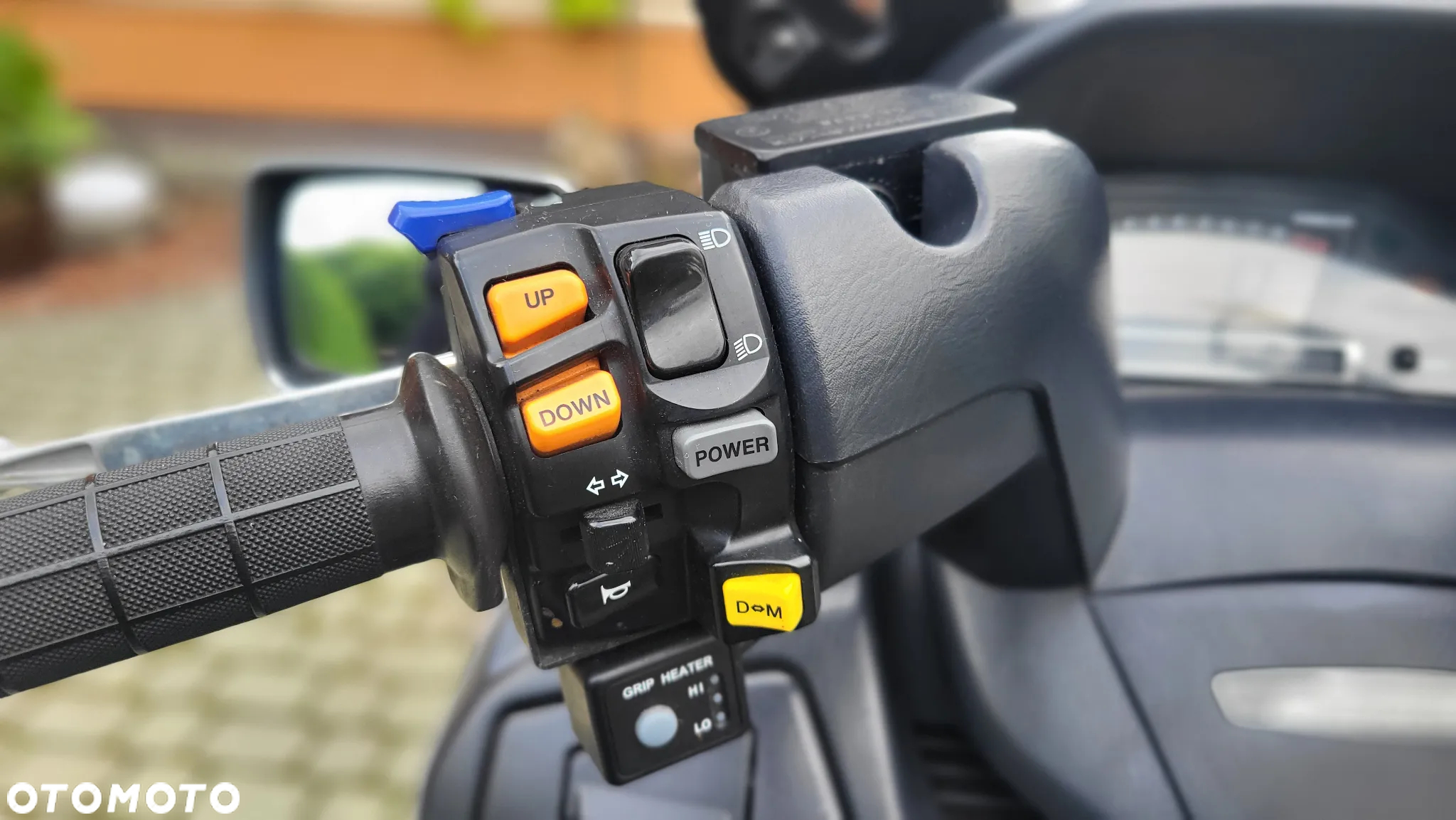 Suzuki Burgman - 8