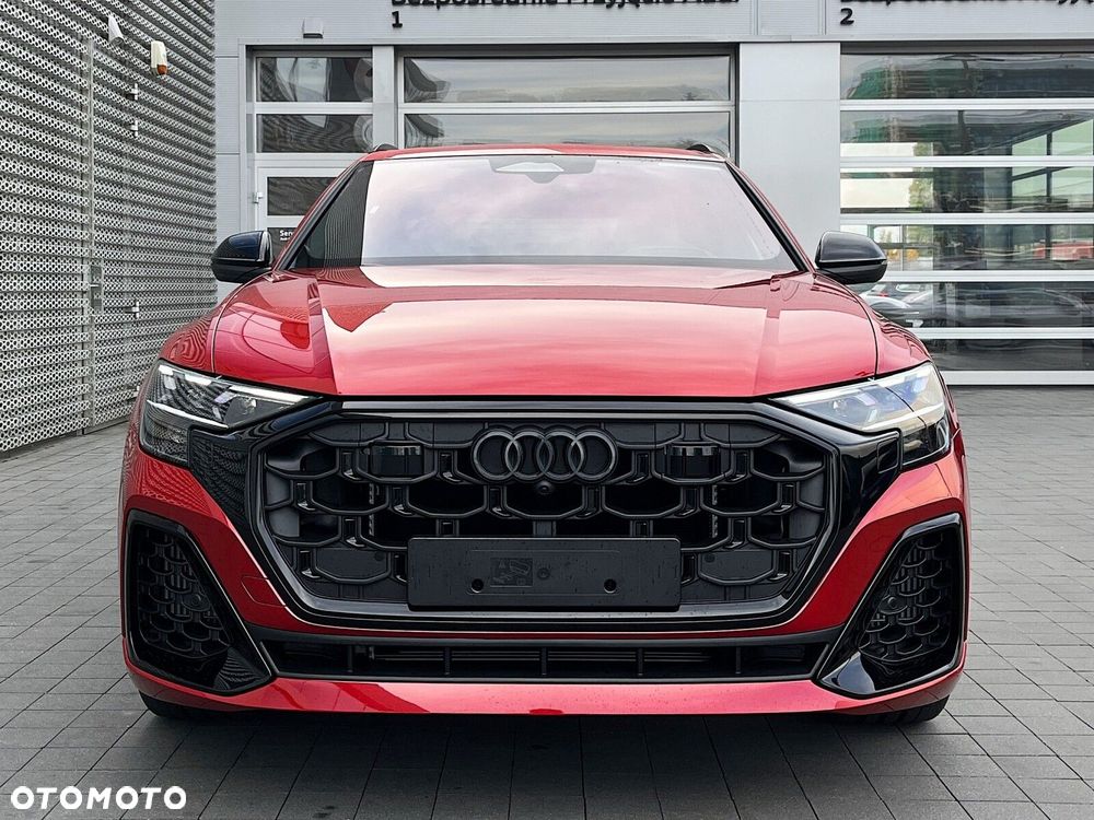 Audi Q8 - 9