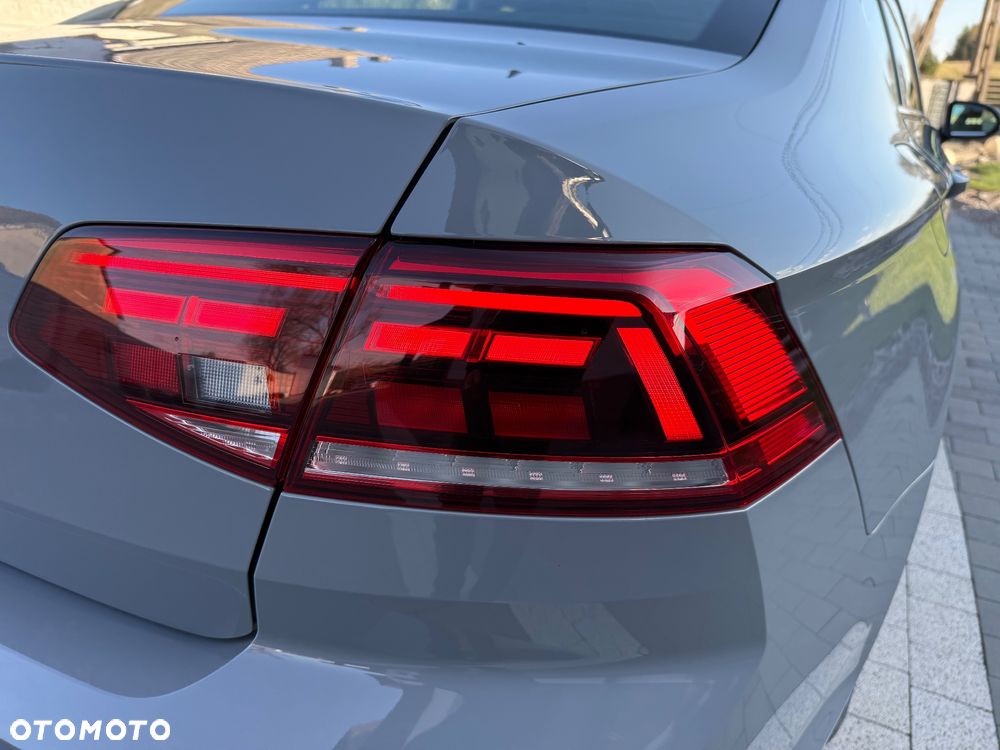 Volkswagen Passat 2.0 TDI EVO Business - 3