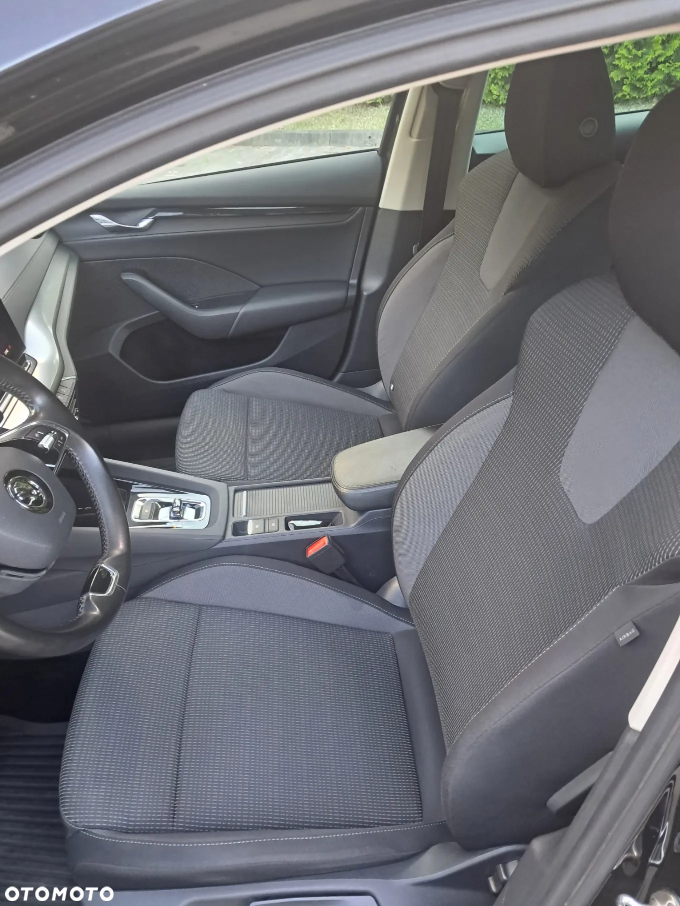 Skoda Octavia 2.0 TDI Ambition DSG - 9