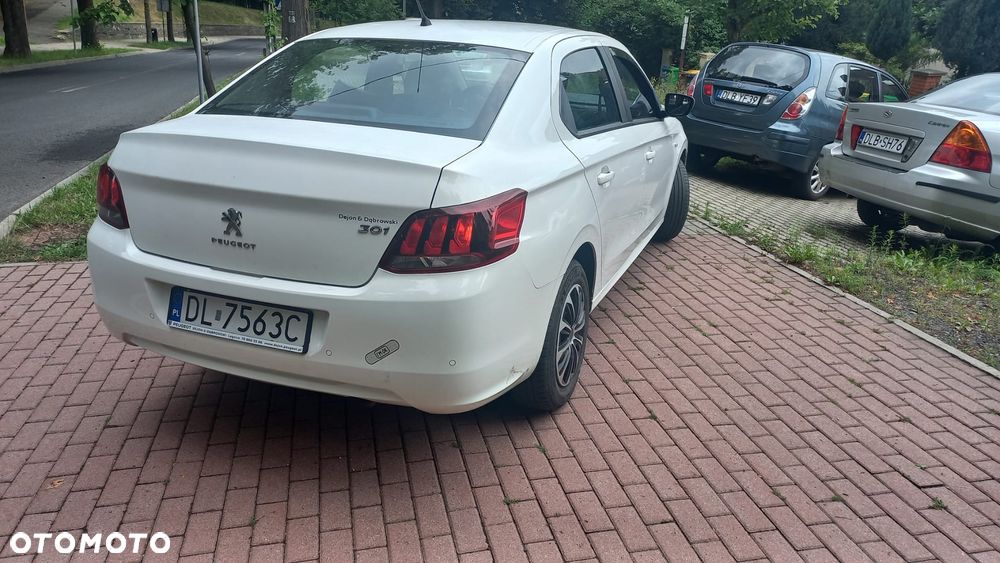 Peugeot 301 1.6 VTi Active EU6 - 13