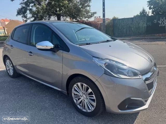 Peugeot 208 1.2 PureTech Allure - 7