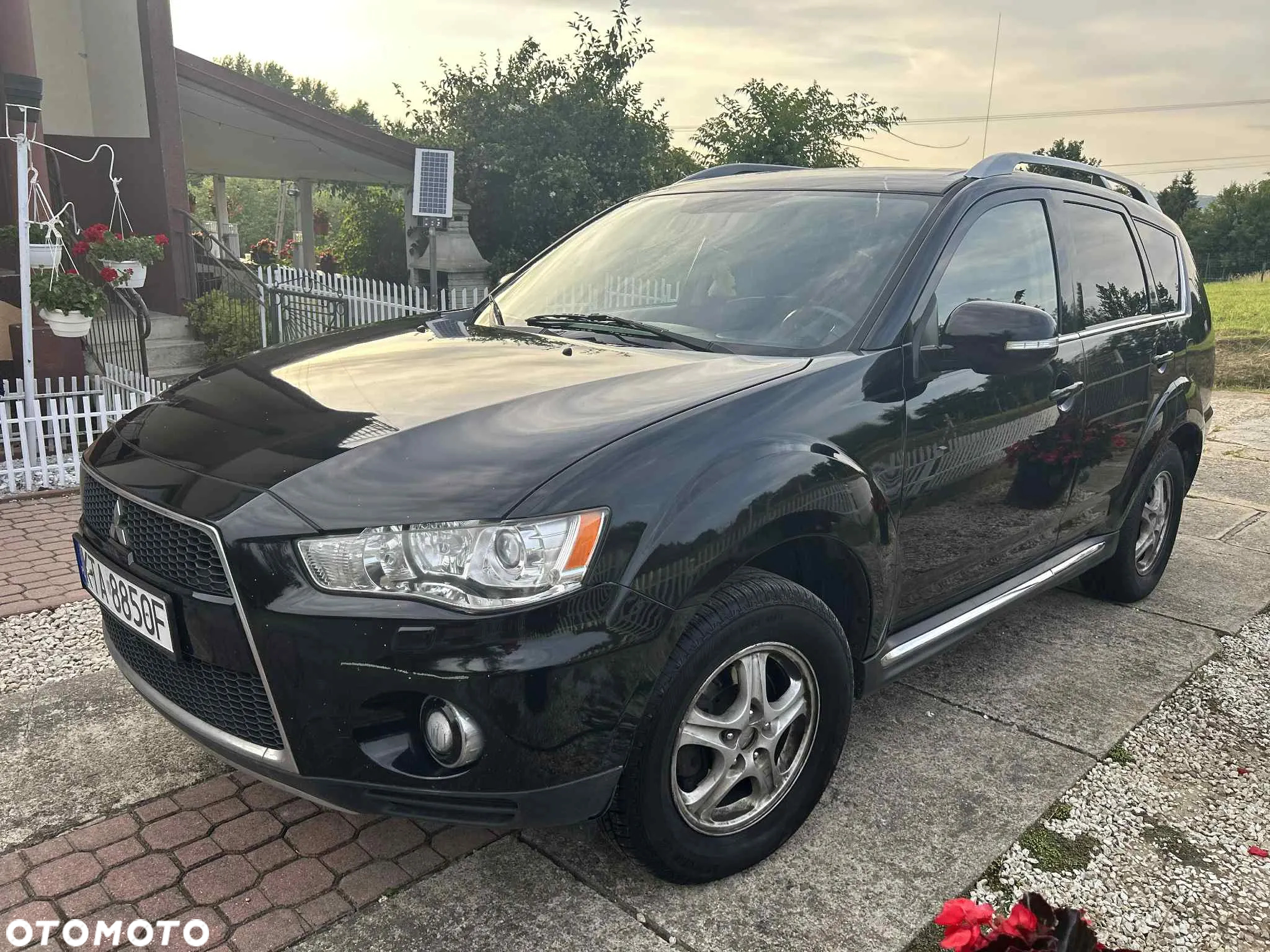 Mitsubishi Outlander 2.0 DID Intense + - 11