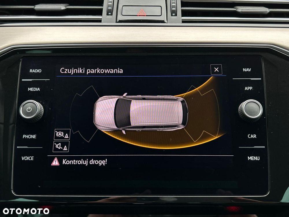 Volkswagen Passat Variant 2.0 TDI EVO Elegance DSG - 28
