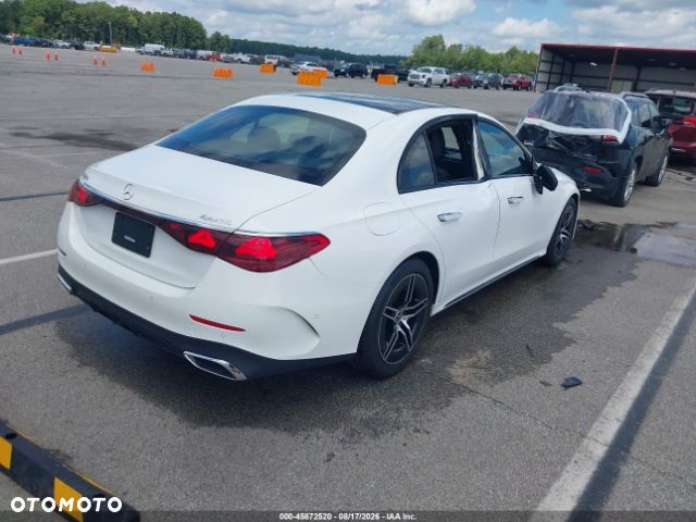 Mercedes-Benz E-Class 2024 photo 4
