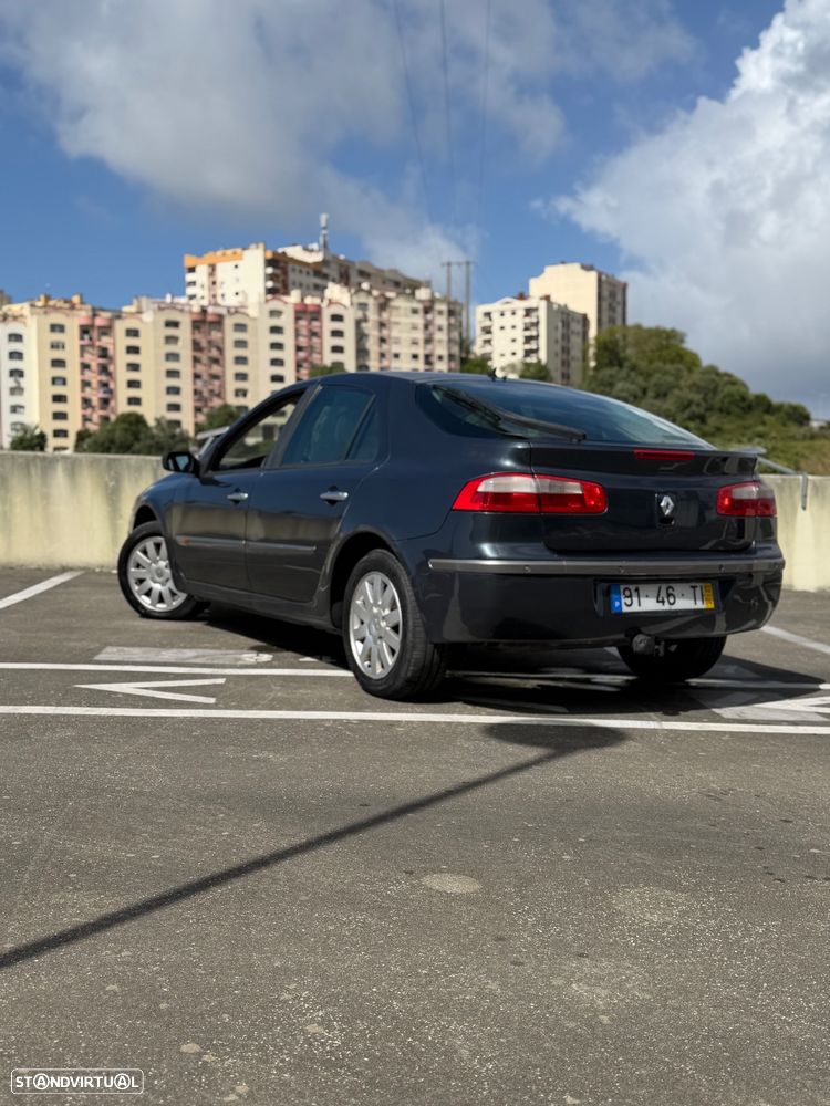 Renault Laguna 1.9 dCi Privilège - 3
