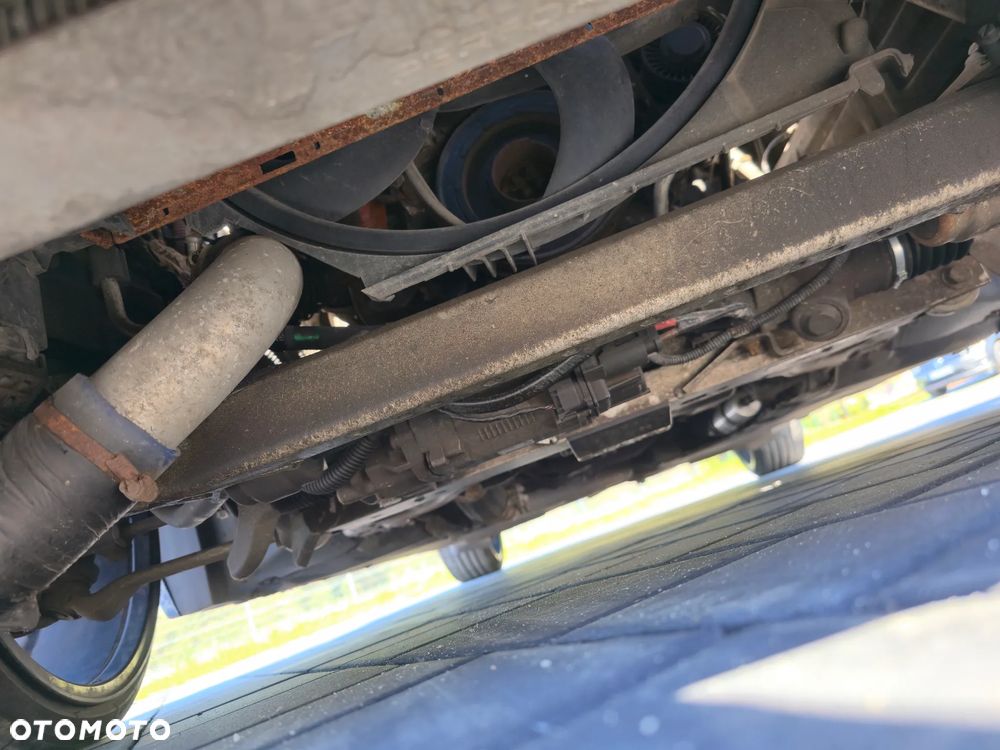 BMW Seria 1 - 16