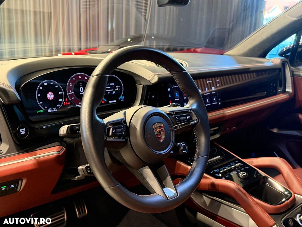 Porsche Cayenne - 23