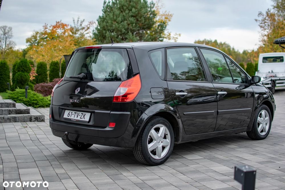 Renault Scenic - 18