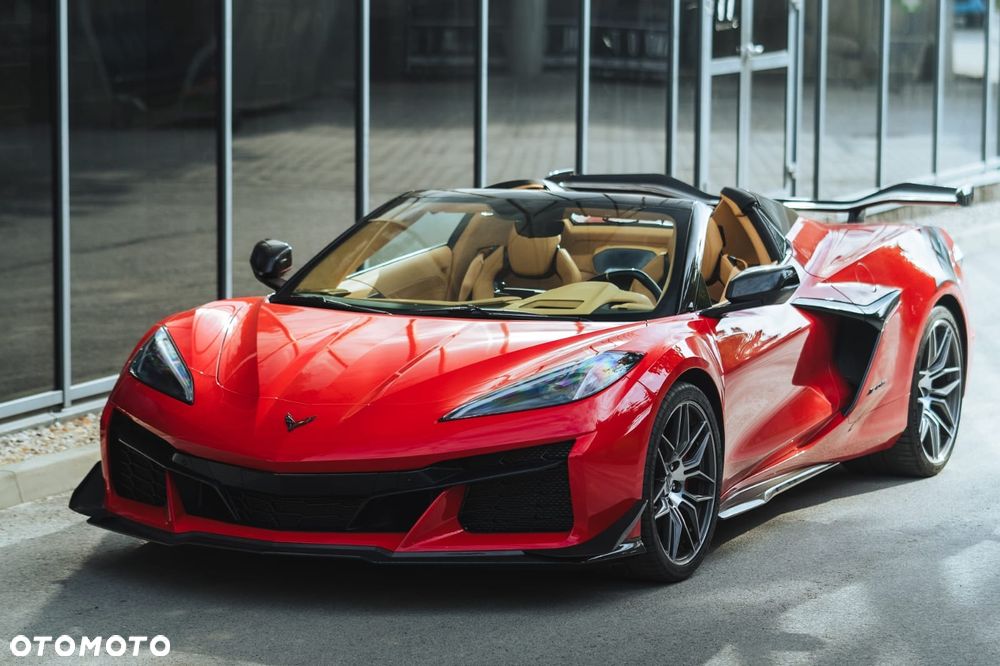 Chevrolet Corvette - 2
