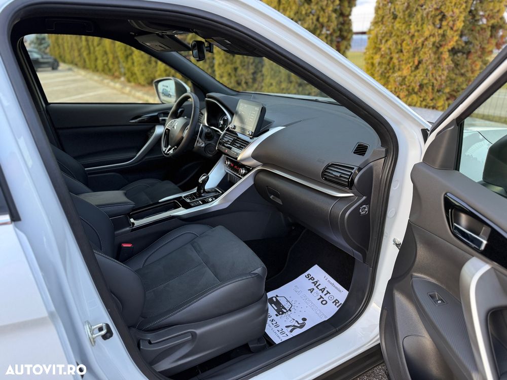 Mitsubishi Eclipse-Cross PHEV Intense+ - 34