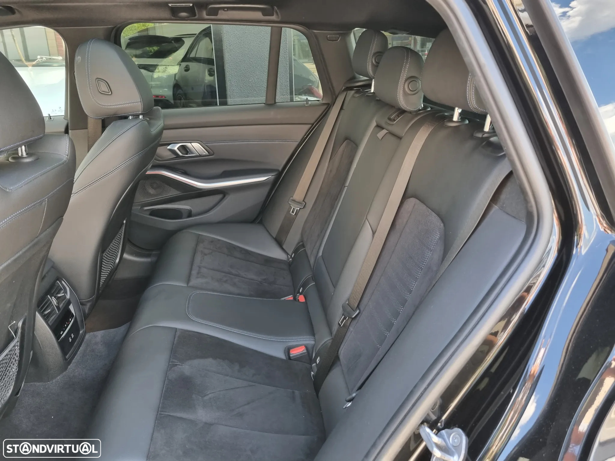 BMW 320 e Touring Pack M Auto - 19