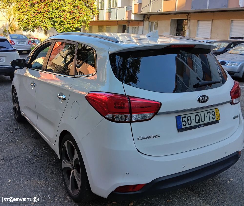 Kia Carens 1.7 CRDi ISG TX - 3