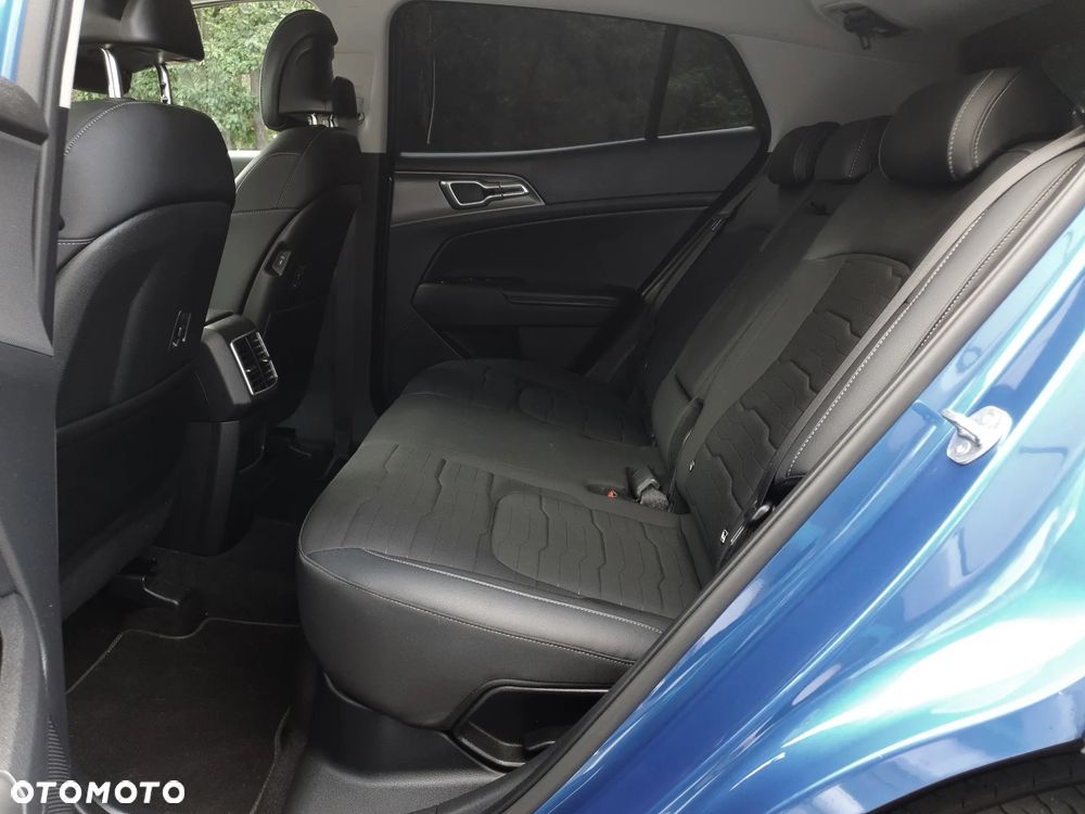 Kia Sportage 1.6 T-GDI HEV Business Line 4WD - 12