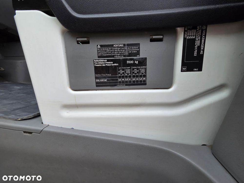 Volkswagen Crafter - 26