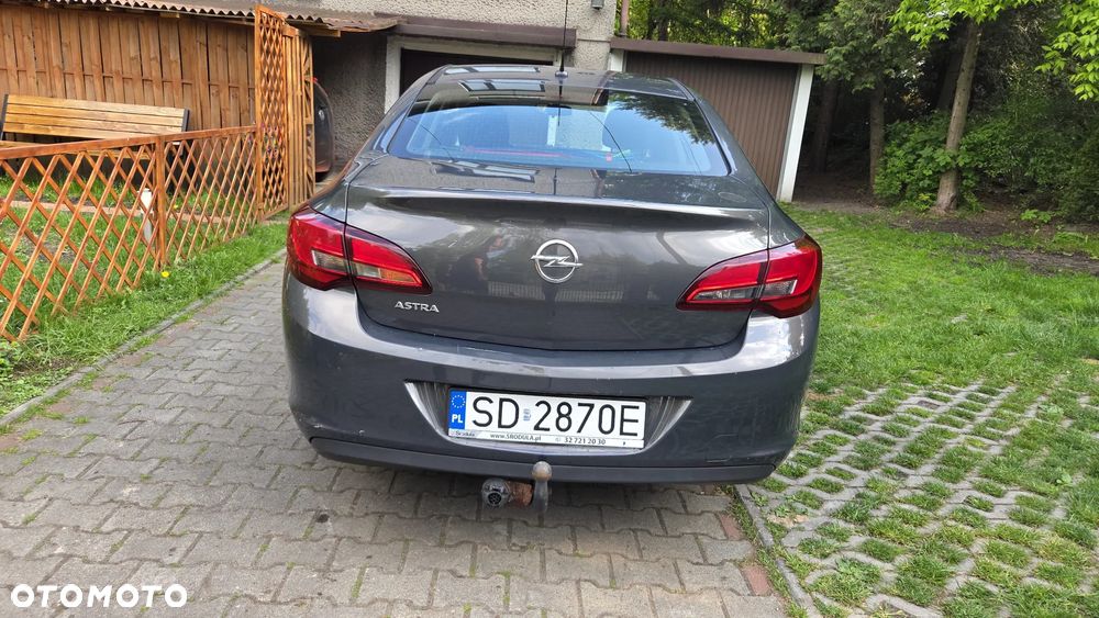 Opel Astra 1.6 Active - 8