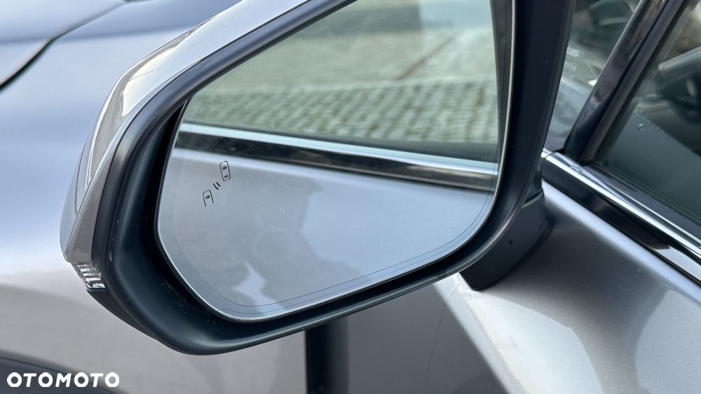 Lexus NX 300h Elite AWD - 40