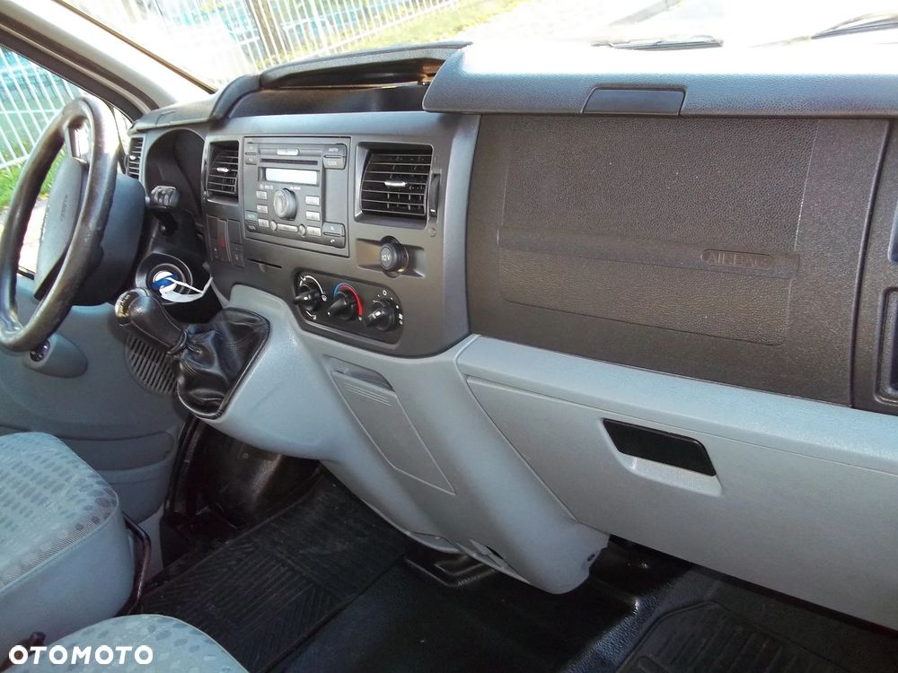 Ford Transit - 7