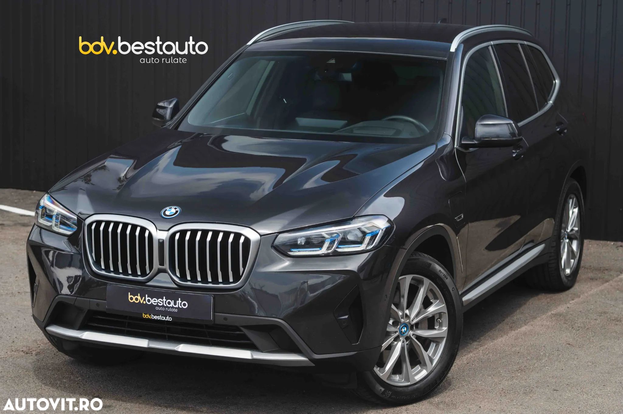 BMW X3 xDrive30e AT PHEV - 1