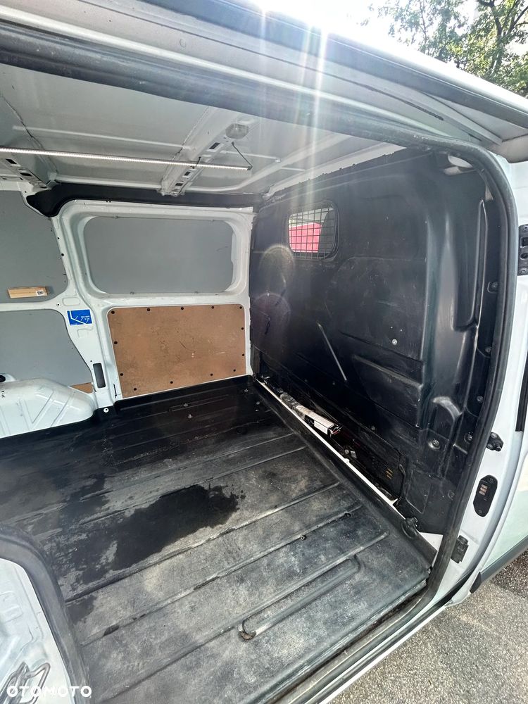 Ford Transit Custom - 10