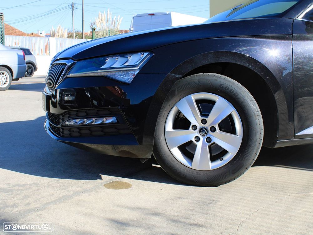 Skoda Superb Break 2.0 TDI Ambition DSG - 12