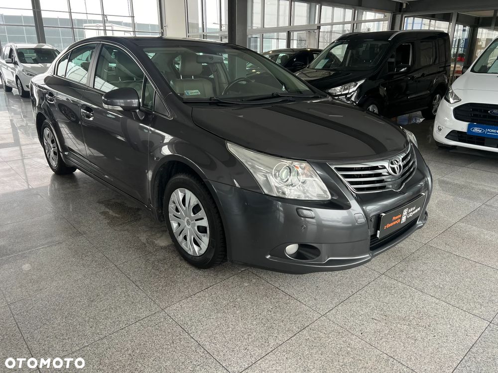 Toyota Avensis 2.0 Prestige NAVI MS - 3
