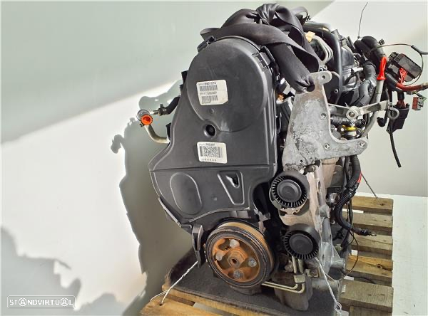 MOTOR VOLVO XC70 D5 2.4 185CV REFª: D5244T4 - 3