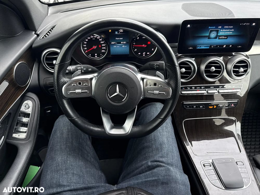 Mercedes-Benz GLC - 12