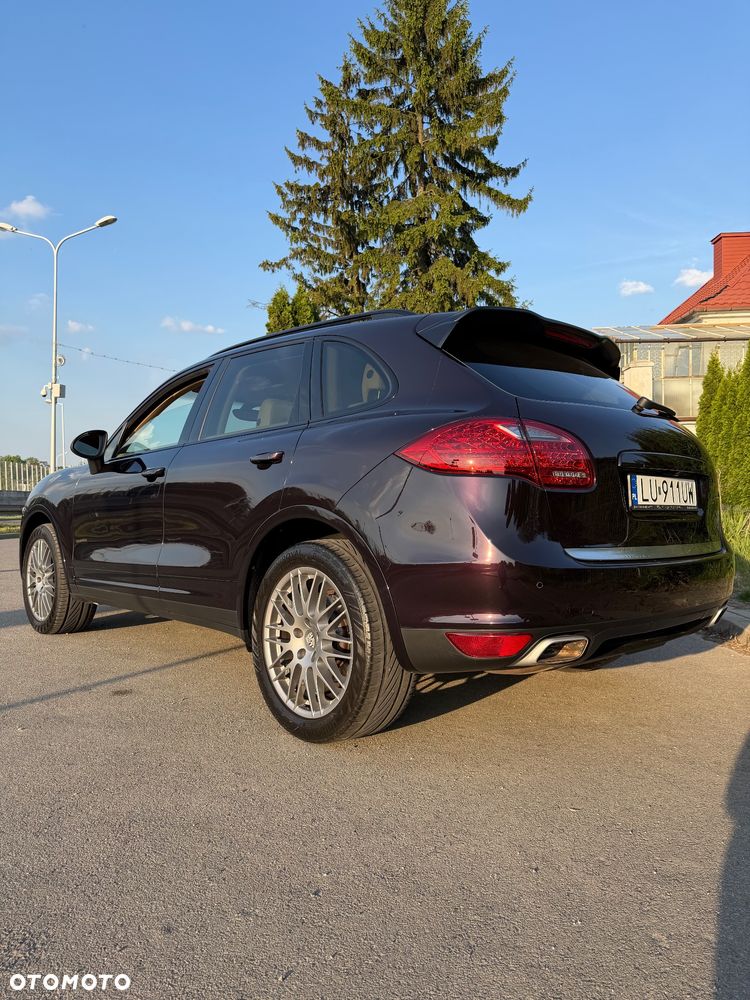 Porsche Cayenne - 28