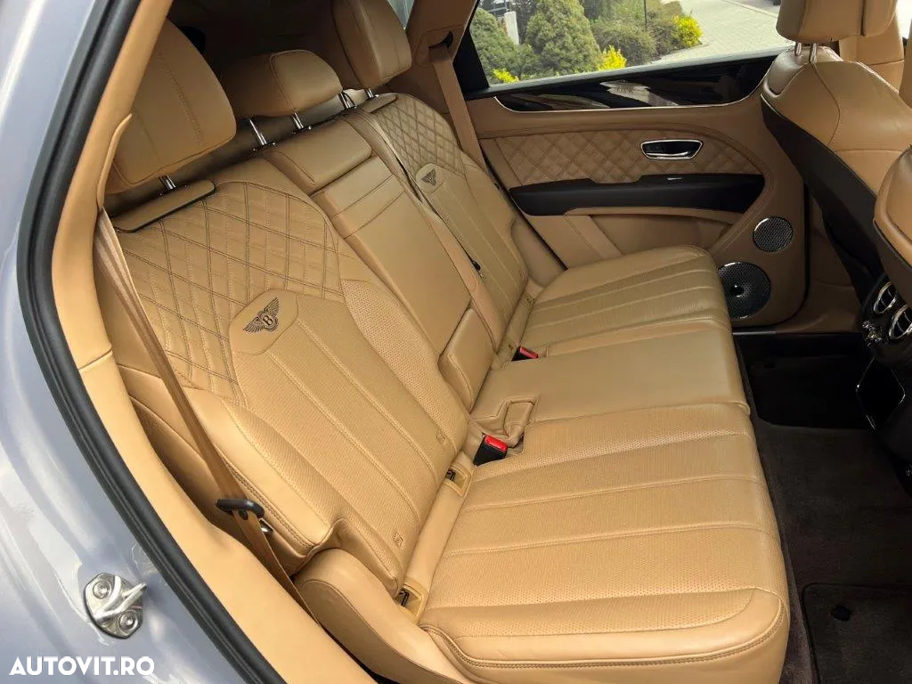 Bentley Bentayga Hybrid - 11