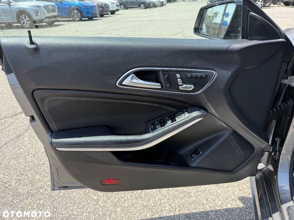 Mercedes-Benz CLA 250 4-Matic Sport - 11