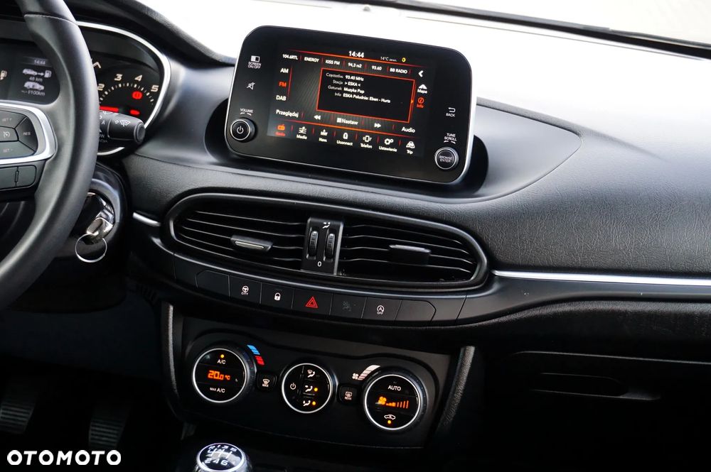 Fiat Tipo 1.4 T-Jet Lounge - 29